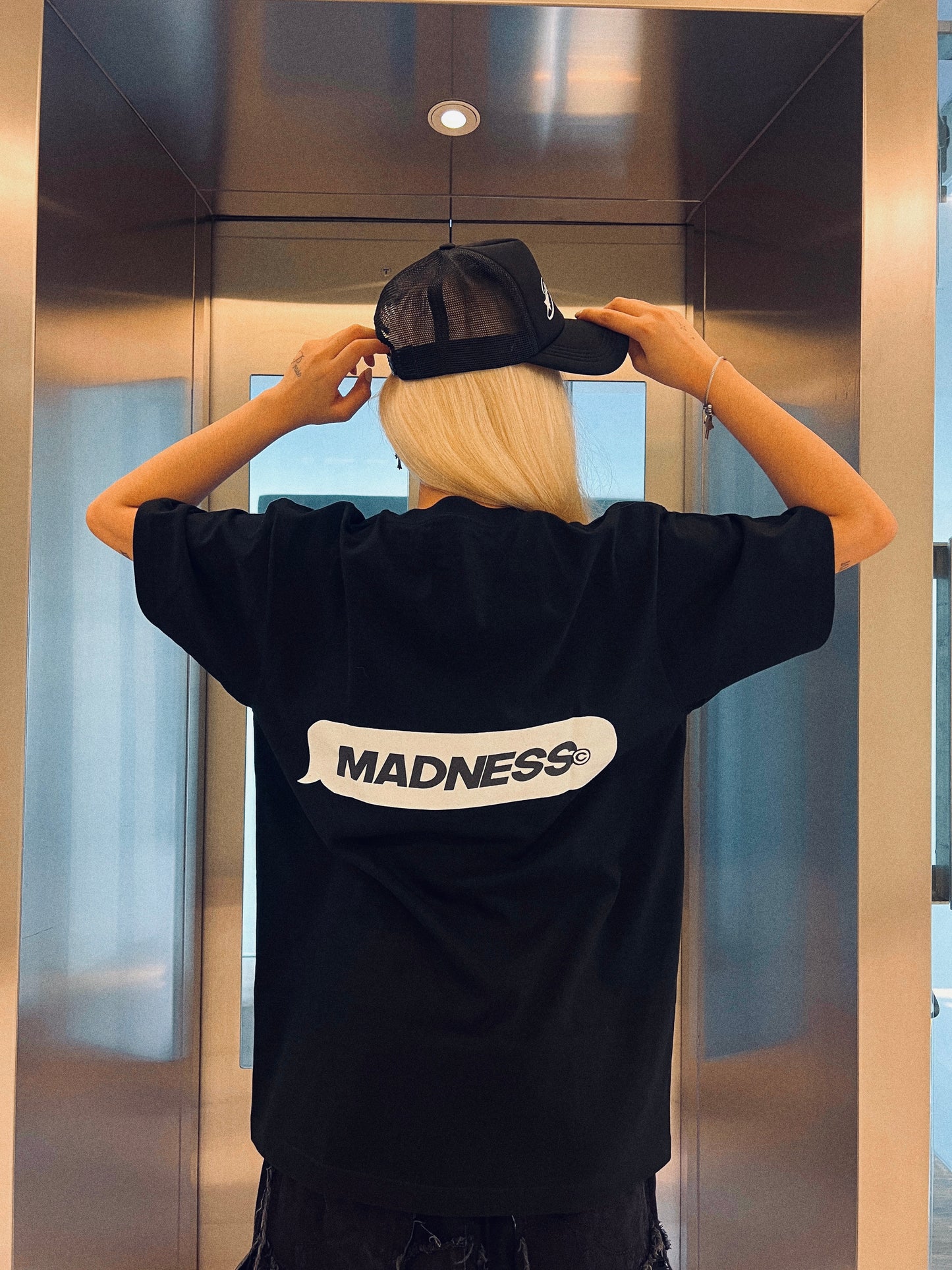 DELUSION ARC - BLACK