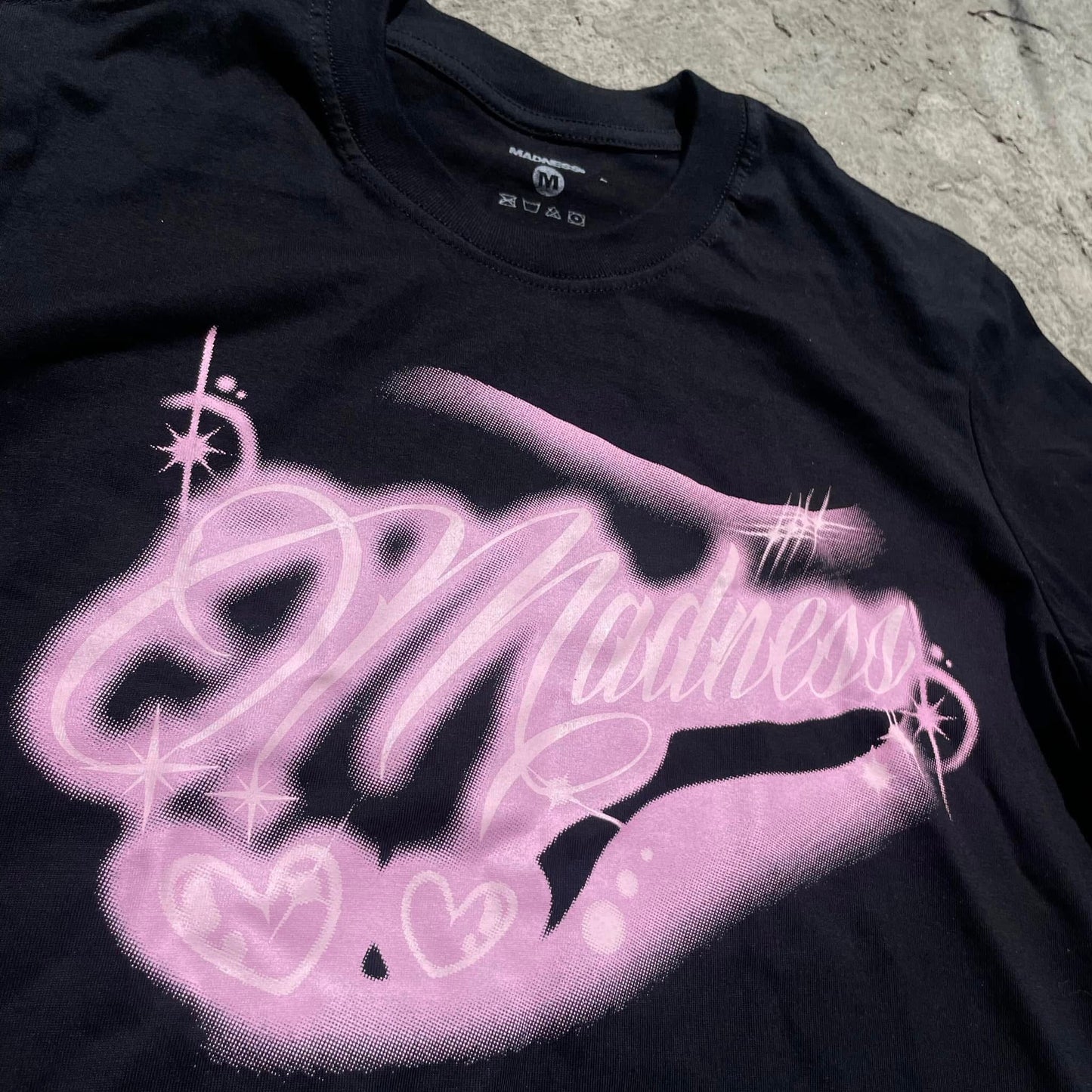 AIRBRUSH TEE - BLACK